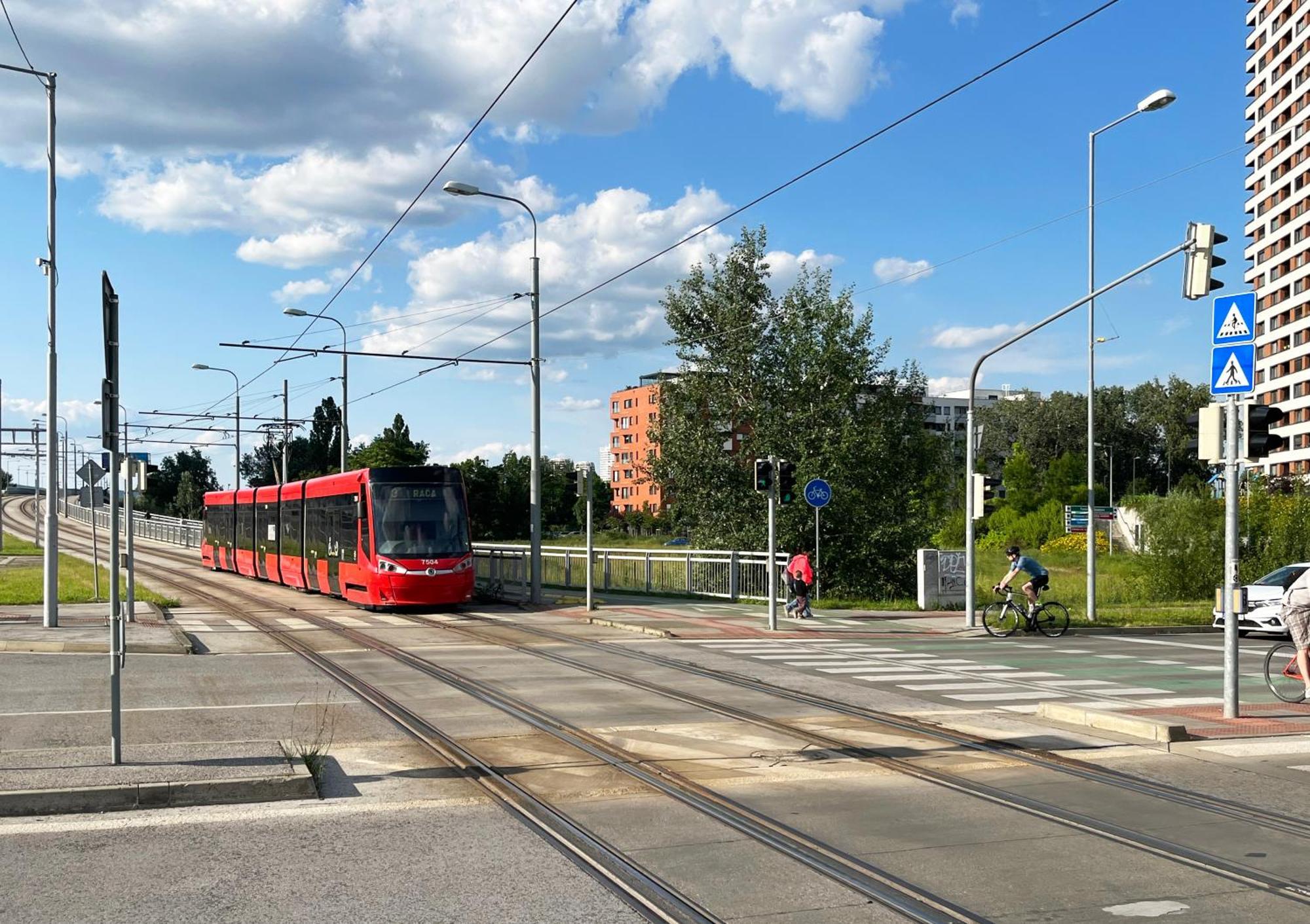 Air-Conditioned Studio, Close To City Centre & Tram Stop Bratislava Exterior foto